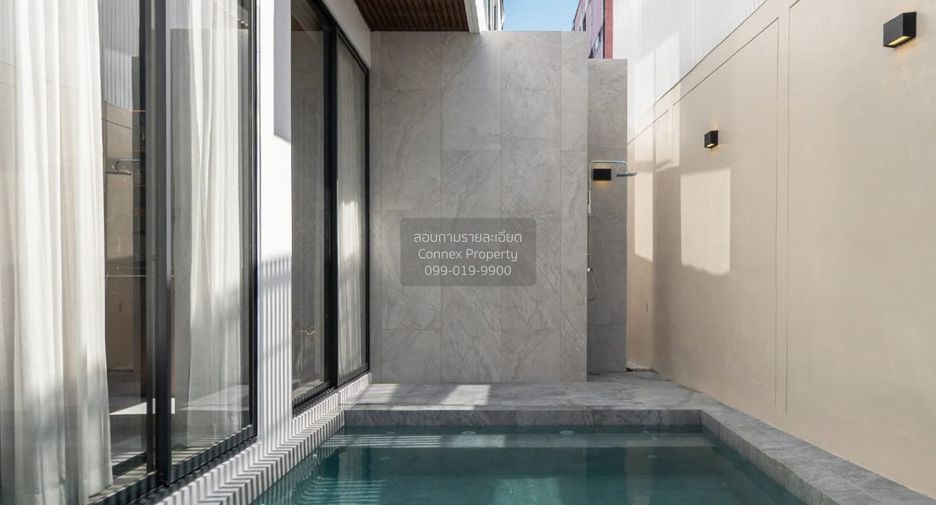 Haus zum Kauf mit 4 Zimmer in Lat Phrao, Bangkok