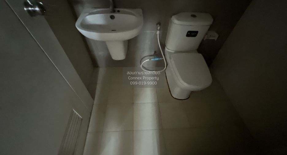 For sale 3 bedrooms townhouse in Prawet, Bangkok