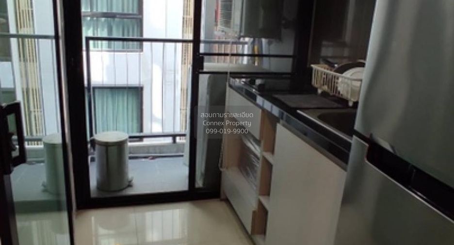 For sale 1 bed condo in Khlong Toei, Bangkok