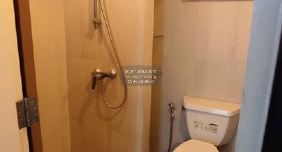 For sale 1 bed condo in Khlong Toei, Bangkok