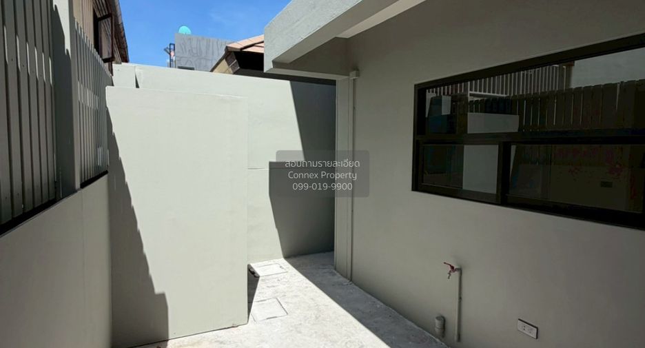 Casa adosada en venta de 3 habitaciones en Pathum Wan, Bangkok