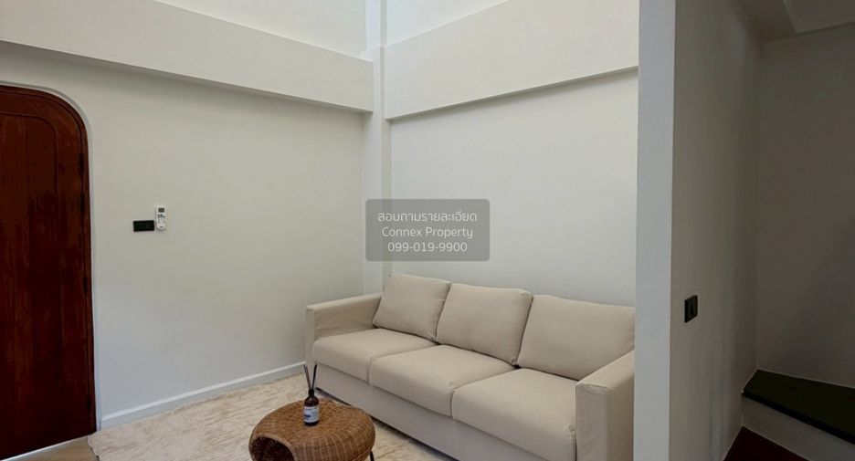Casa adosada en venta de 3 habitaciones en Pathum Wan, Bangkok