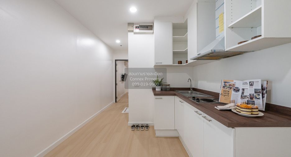 For sale 2 bedrooms condo in Yan Nawa, Bangkok