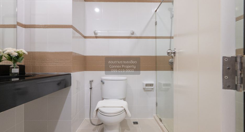 For sale 2 bedrooms condo in Yan Nawa, Bangkok