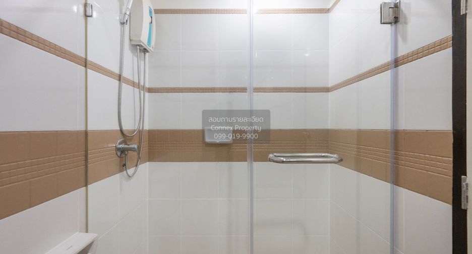 For sale 2 bedrooms condo in Yan Nawa, Bangkok