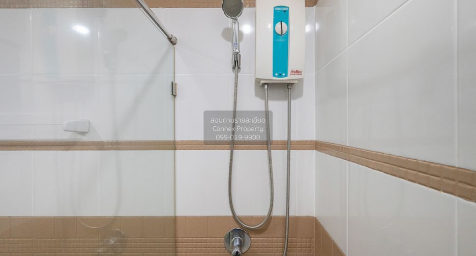For sale 2 bedrooms condo in Yan Nawa, Bangkok