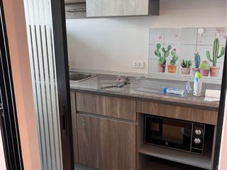 For sale 1 bed condo in Mueang Samut Prakan, Samut Prakan