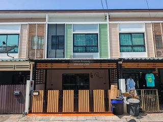 Продажа 3 спальни таунхаус в Mueang Samut Prakan, Самутпракан