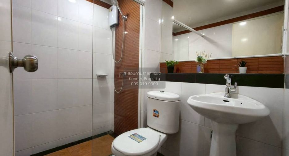 For sale 1 bed condo in Bang Na, Bangkok