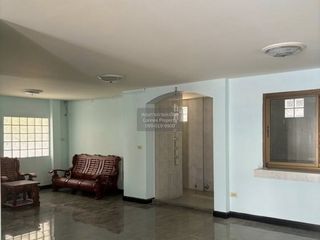 For sale 3 bedrooms house in Lat Krabang, Bangkok