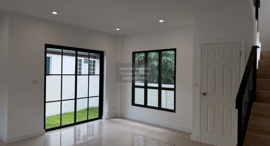 For sale 3 bedrooms house in Bang Khun Thian, Bangkok