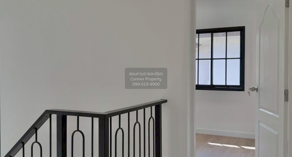 For sale 3 bedrooms house in Bang Khun Thian, Bangkok