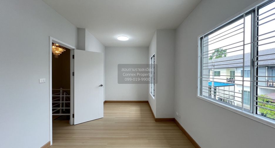 À vendre 3 chambres maison de ville à Bang Yai, Nonthaburi