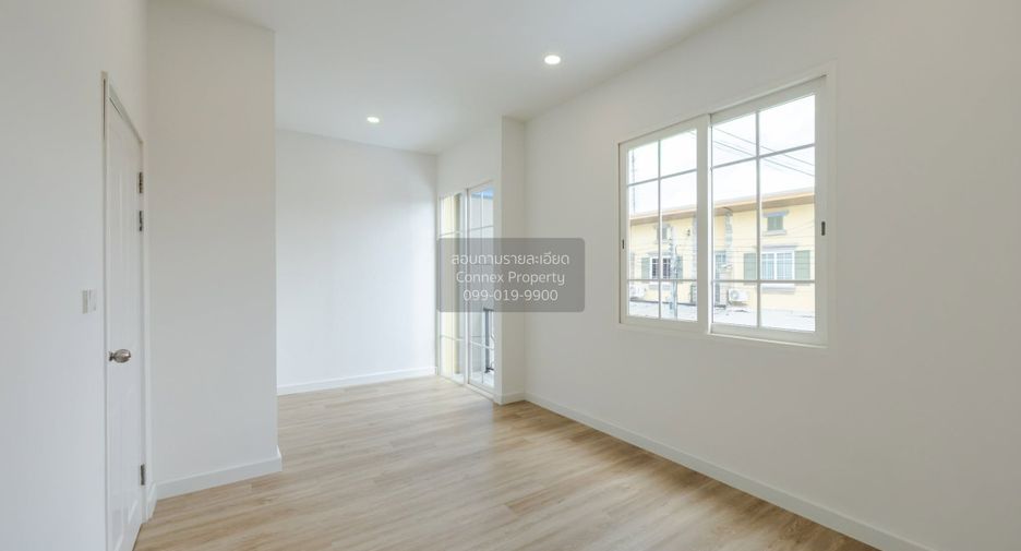 For sale 4 bedrooms townhouse in Prawet, Bangkok