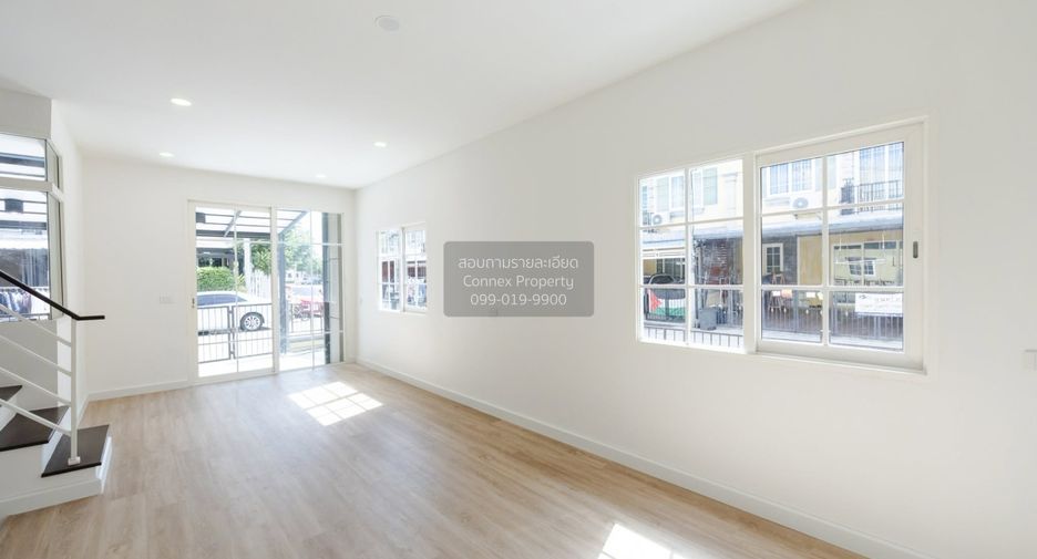 For sale 4 bedrooms townhouse in Prawet, Bangkok
