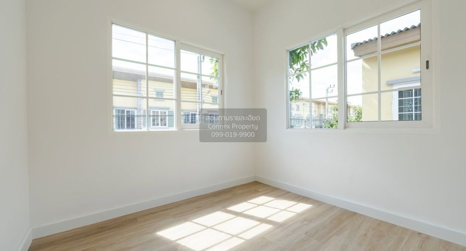 For sale 4 bedrooms townhouse in Prawet, Bangkok