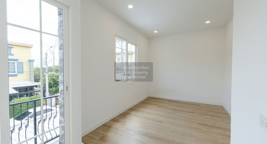 For sale 4 bedrooms townhouse in Prawet, Bangkok