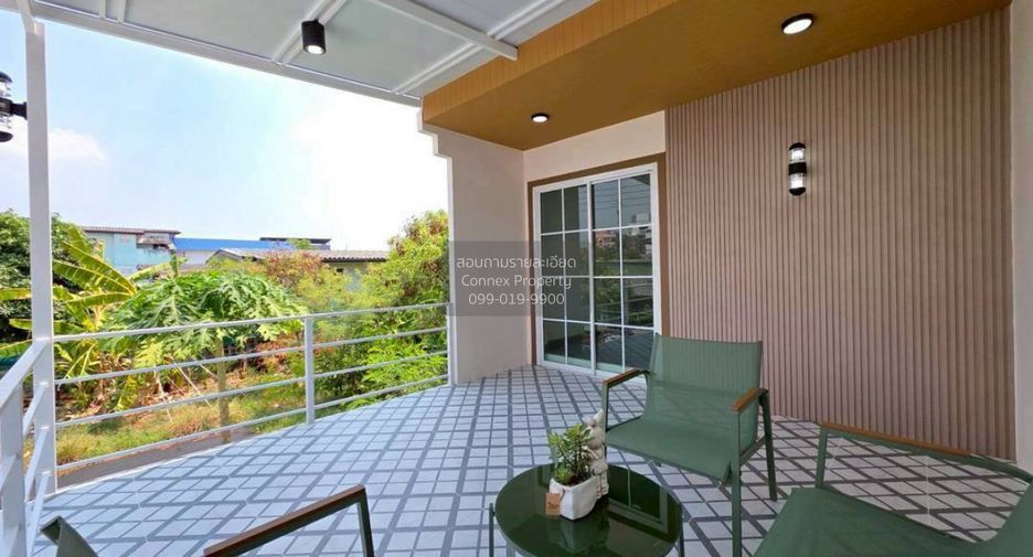 Casa adosada en venta de 4 habitaciones en Mueang Nonthaburi, Nonthaburi