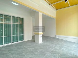 Reihenhaus zum Kauf mit 3 Zimmer in Khlong Luang, Pathum Thani