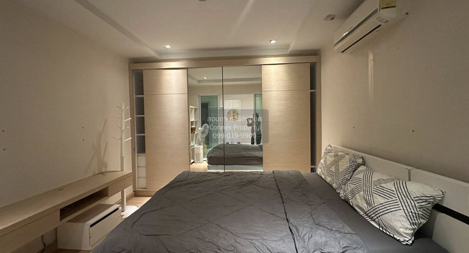 For sale 1 bed condo in Wang Thonglang, Bangkok