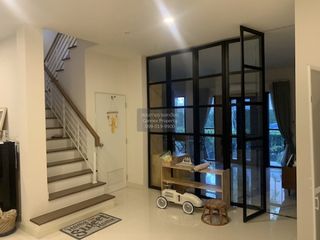 For rent 5 bedrooms house in Bang Phli, Samut Prakan