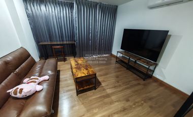 For rent 2 bedrooms condo in Huai Khwang, Bangkok