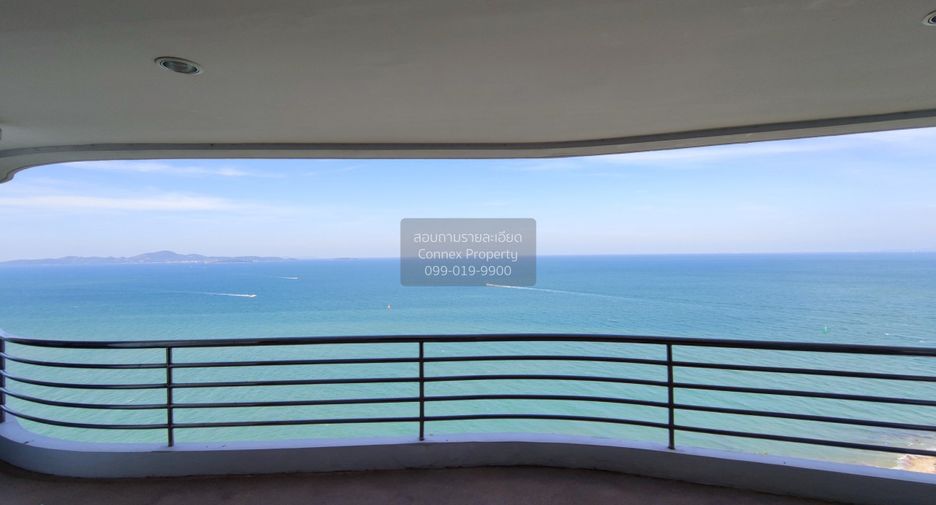 For rent 4 bedrooms condo in Pratumnak, Pattaya