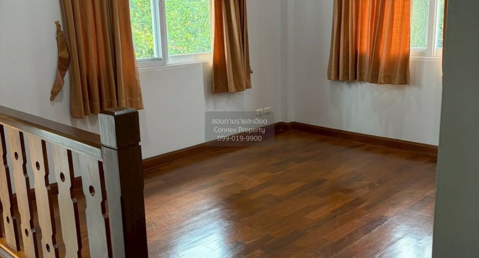 Casa en alquiler de 3 habitaciones en Pak Kret, Nonthaburi