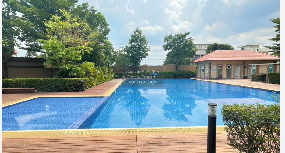 Casa en alquiler de 3 habitaciones en Pak Kret, Nonthaburi