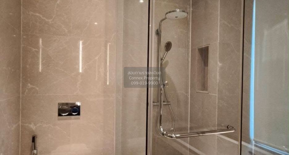 For rent 2 bedrooms condo in Khlong San, Bangkok