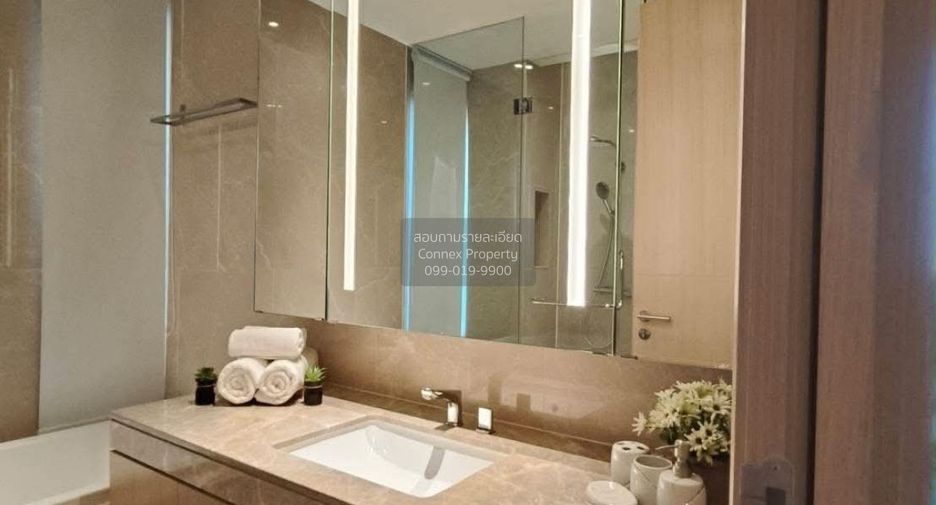 For rent 2 bedrooms condo in Khlong San, Bangkok