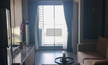Condo en alquiler de 1 habitaciones en Phra Khanong, Bangkok