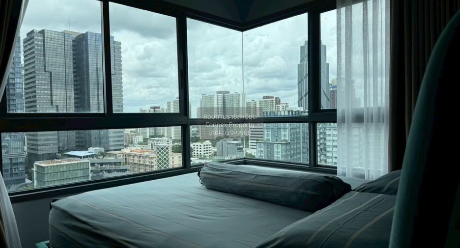 For rent 2 bedrooms condo in Huai Khwang, Bangkok