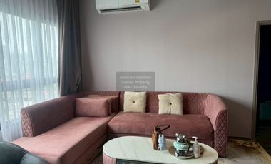 For rent 2 bedrooms condo in Huai Khwang, Bangkok