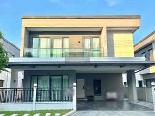 出租 4 卧室 独立屋 在 Mueang Pathum Thani, Pathum Thani
