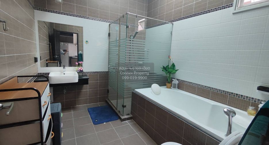 Haus zur Miete mit 3 Zimmer in Huay Yai, Pattaya