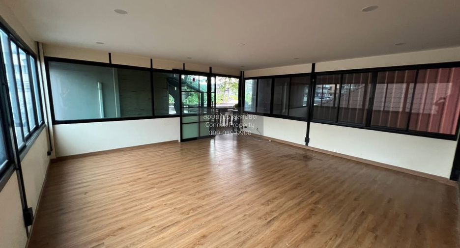 For rent 1 bed retail Space in Lat Phrao, Bangkok