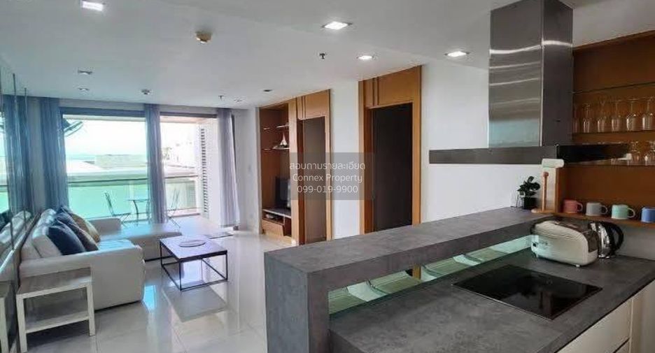 For rent 2 bedrooms condo in North Pattaya, Pattaya