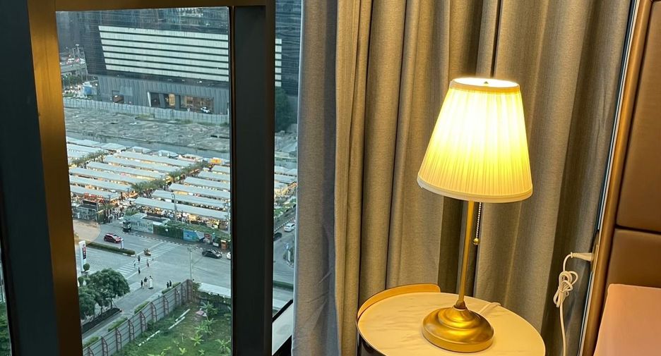 For sale and for rent 1 bed condo in Huai Khwang, Bangkok