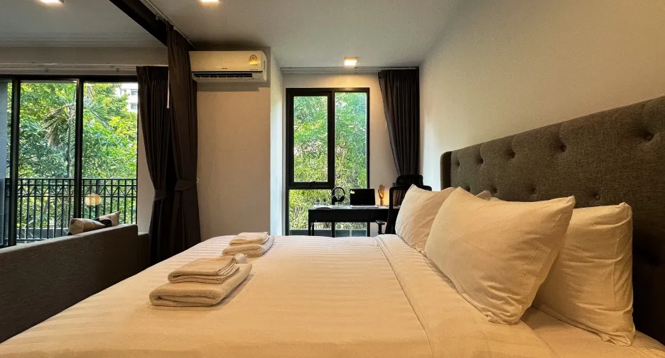 For sale 1 bed condo in Khlong Toei, Bangkok