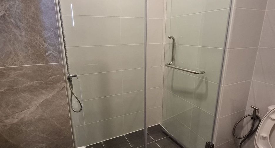 For sale studio condo in Bang Kapi, Bangkok