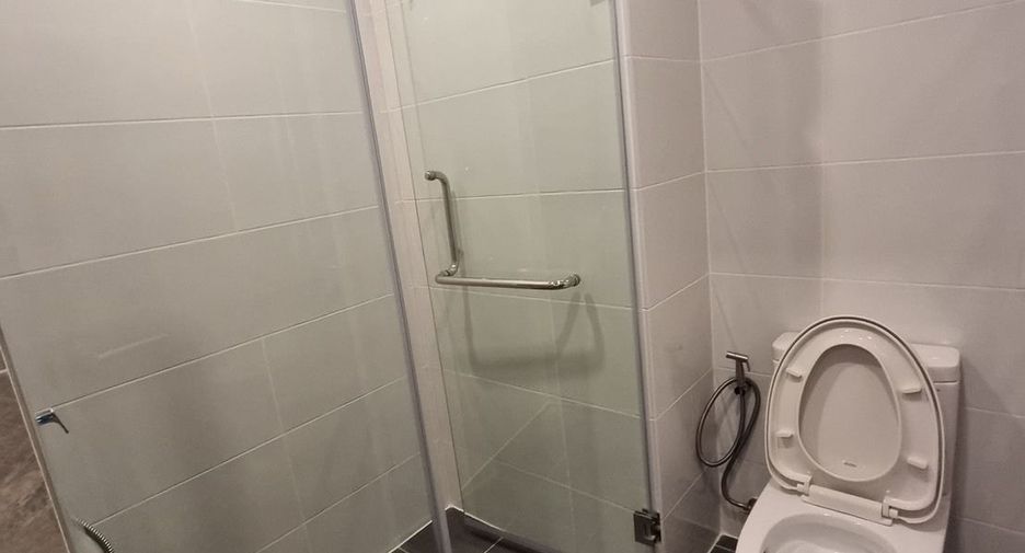 For sale studio condo in Bang Kapi, Bangkok