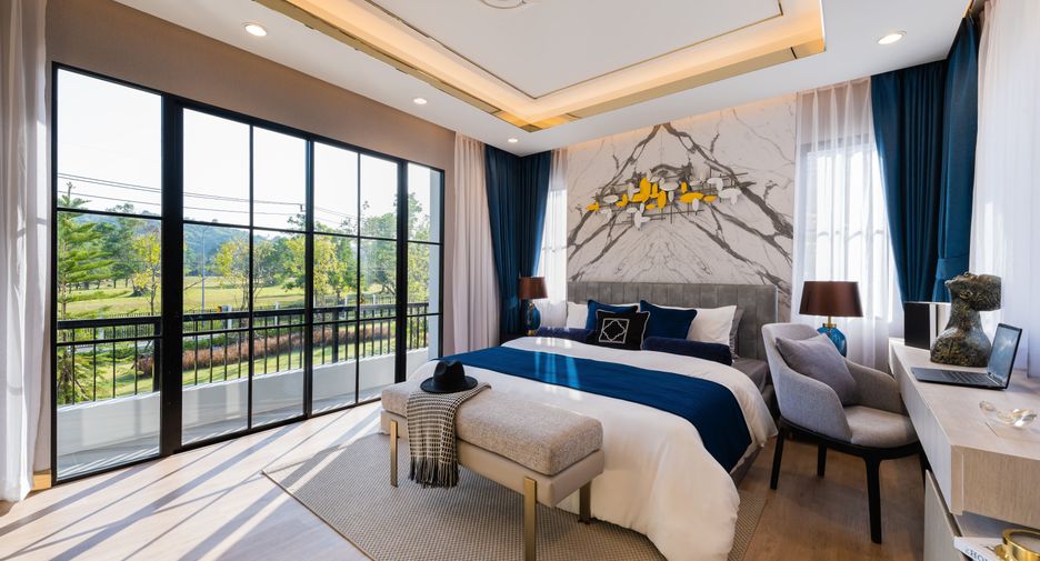 For sale 4 bedrooms house in Mueang Phuket, Phuket