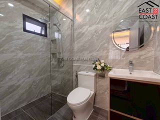 For sale 4 bedrooms house in Bang Lamung, Chonburi