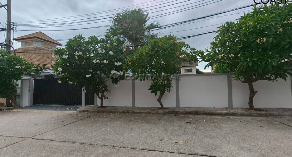 À vendre 4 chambres maison à East Pattaya, Pattaya