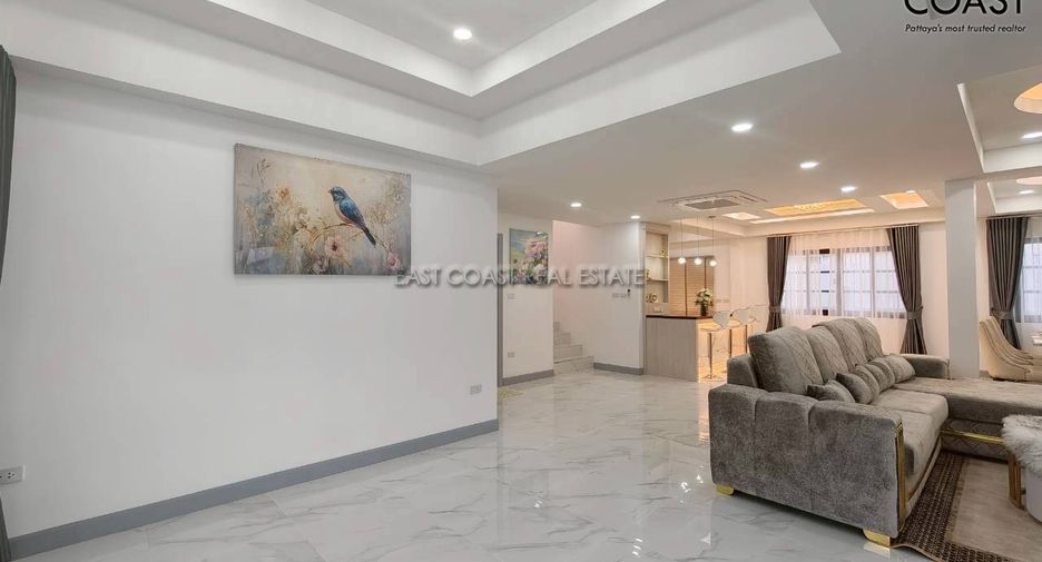 À vendre 4 chambres maison à East Pattaya, Pattaya