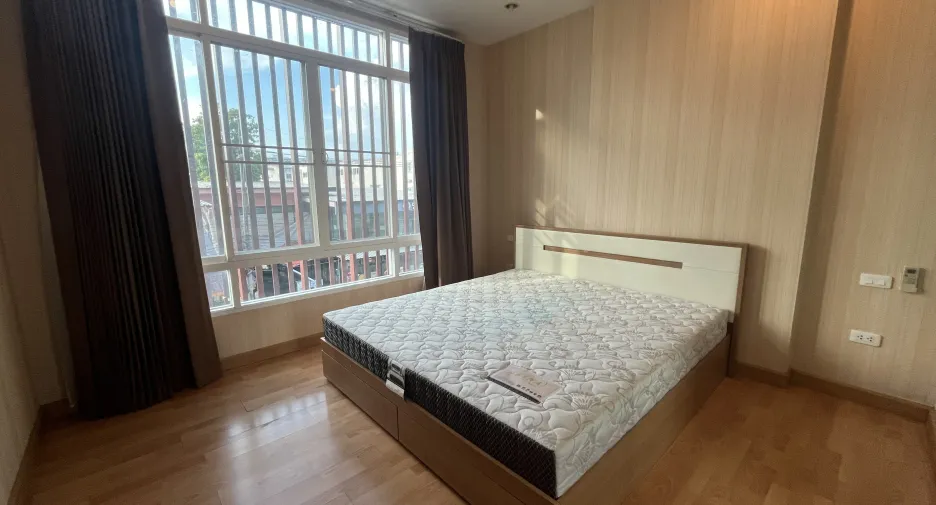 For rent 1 bed condo in Mueang Chiang Mai, Chiang Mai