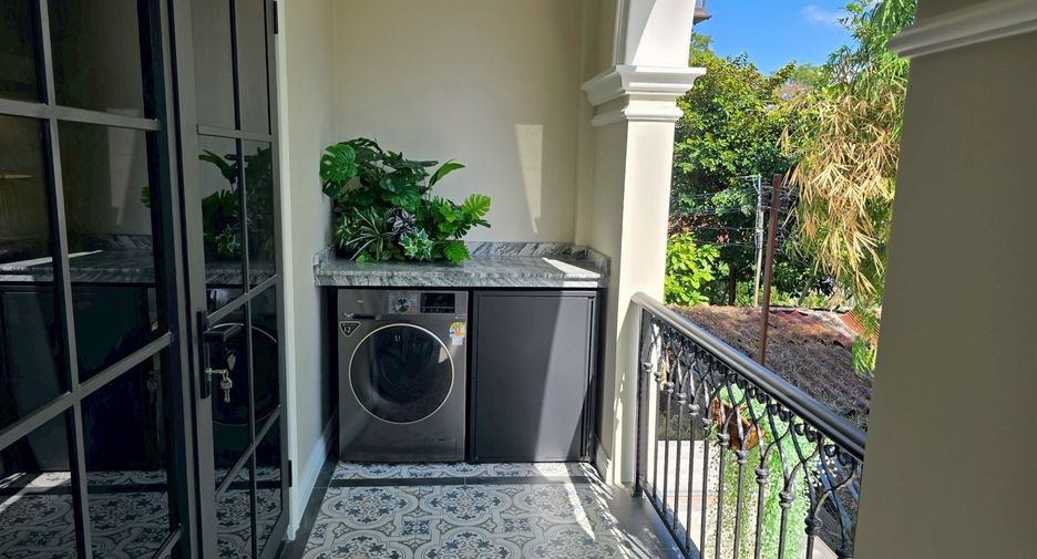 For rent 2 bedrooms house in Mueang Chiang Mai, Chiang Mai