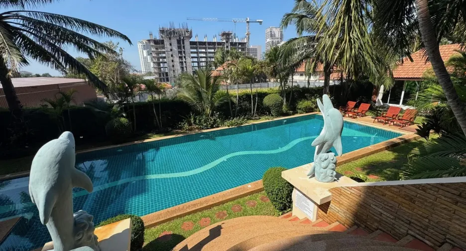 À vendre et à louer studio condo à Bang Lamung, Chonburi