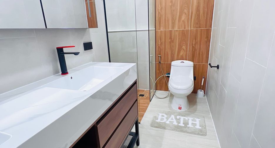 À vendre et à louer studio condo à Bang Lamung, Chonburi